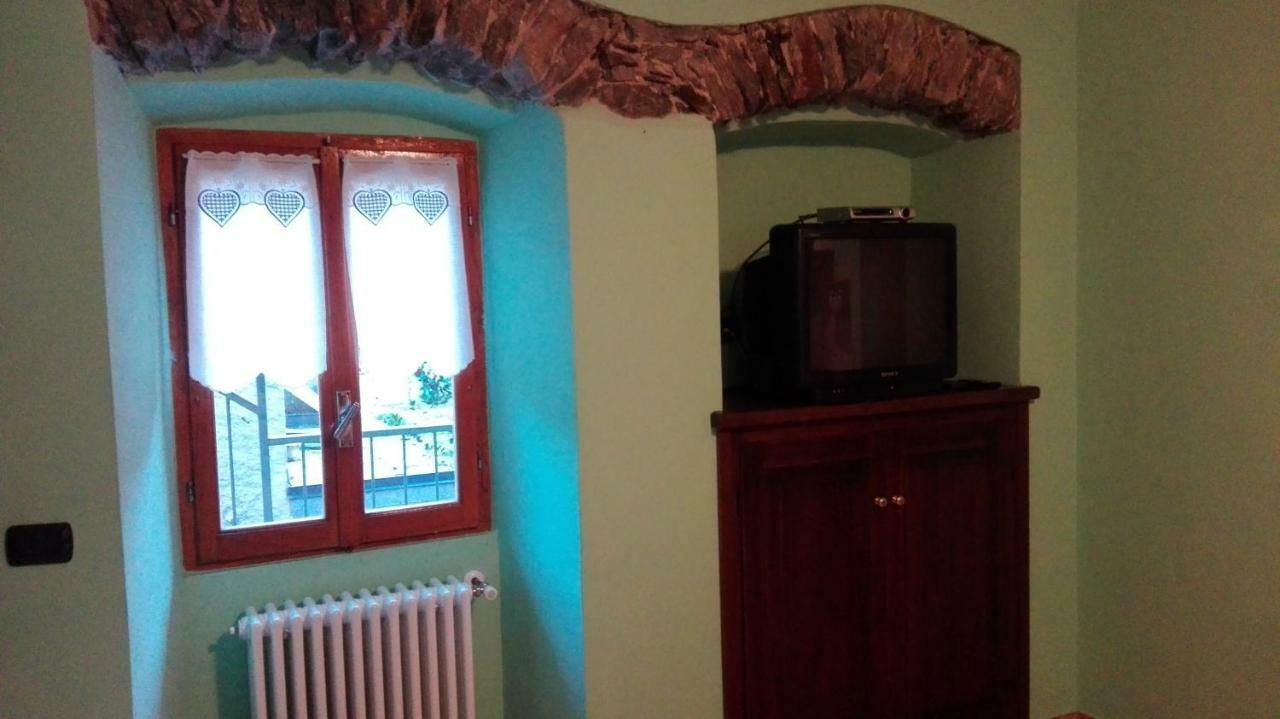 Il Borgo Di Monica Villa Domodossola Dış mekan fotoğraf