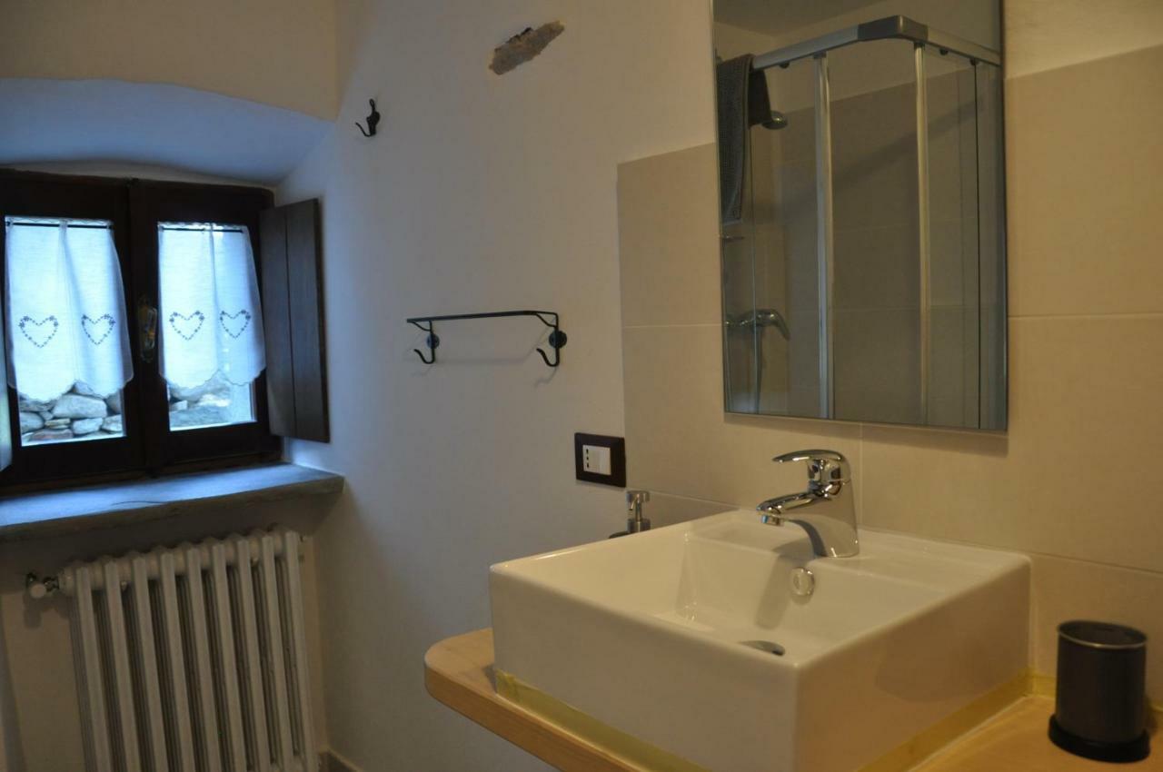 Il Borgo Di Monica Villa Domodossola Dış mekan fotoğraf